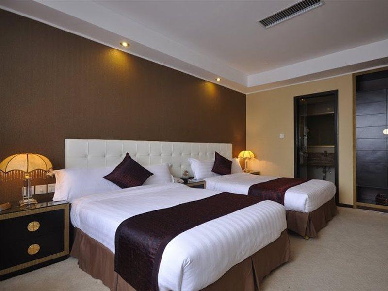 Hotel Kingtown Hongmei 4*